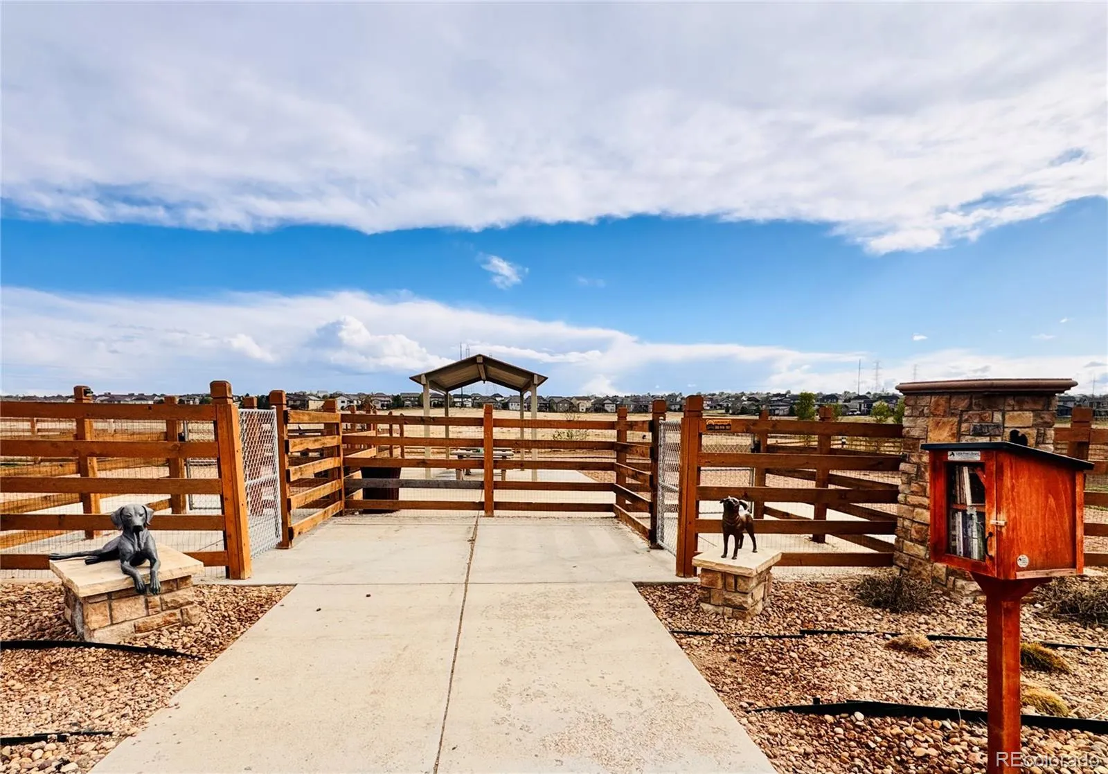 21073 E Tufts Avenue Aurora CO 80015 MLS #REC7377658 04272026203759 1600 45