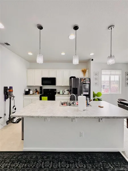 21073 E Tufts Avenue Aurora CO 80015 MLS #REC7377658 04272026203759 800 11