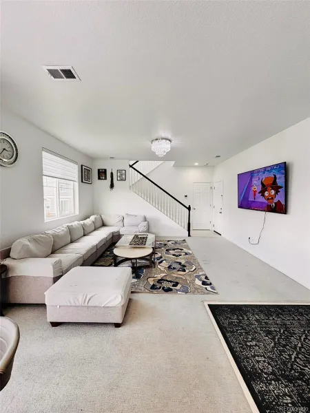 21073 E Tufts Avenue Aurora CO 80015 MLS #REC7377658 04272026203759 800 19