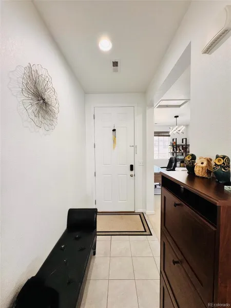 21073 E Tufts Avenue Aurora CO 80015 MLS #REC7377658 04272026203759 800 4