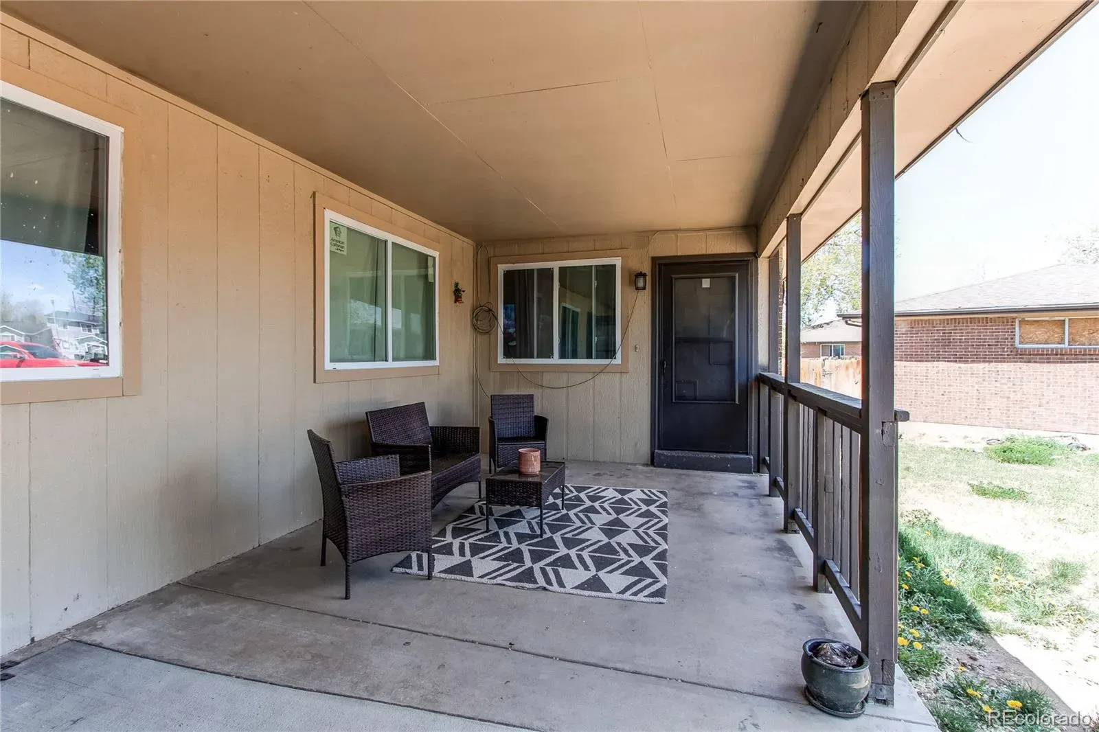 14220 E 22nd Place Aurora CO 80011 | MLS #REC7379076 03312026002532 1600 1