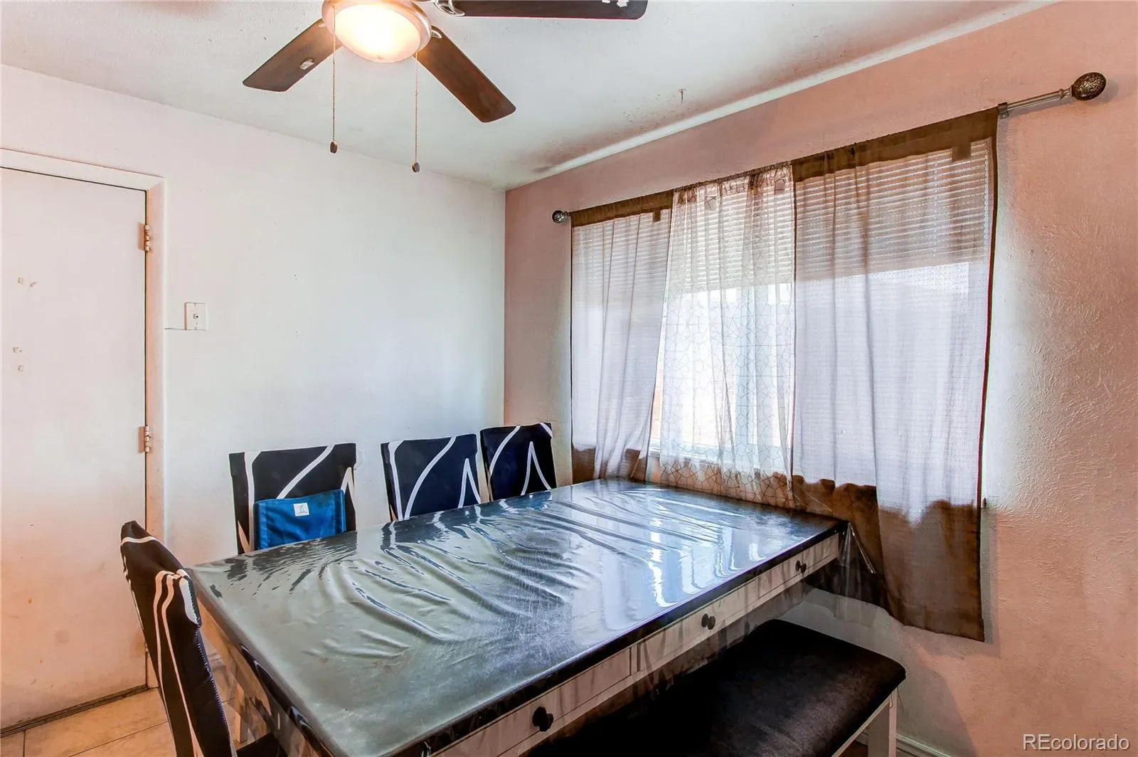 14220 E 22nd Place Aurora CO 80011 | MLS #REC7379076 03312026002532 1600 5