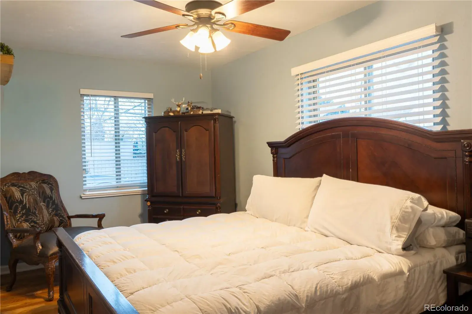 12302025003435 1600 15