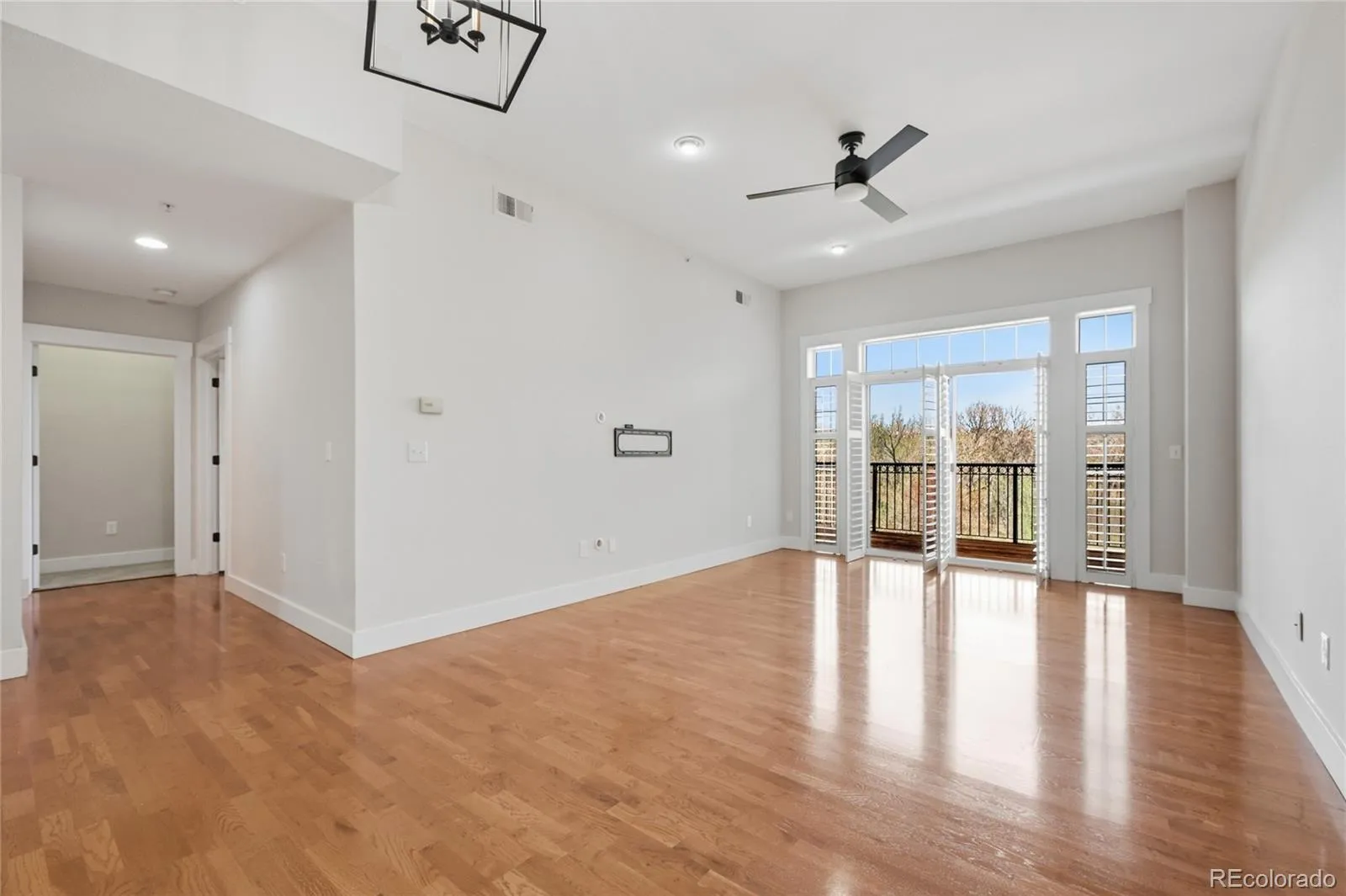 6000 W Floyd Avenue #209 Denver CO 80227 MLS #REC7379385 04232026235057 1600 1