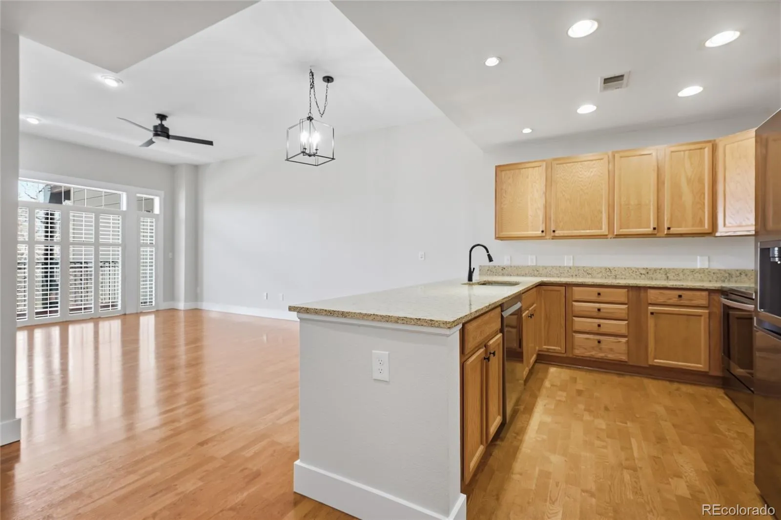 6000 W Floyd Avenue #209 Denver CO 80227 MLS #REC7379385 04232026235057 1600 3