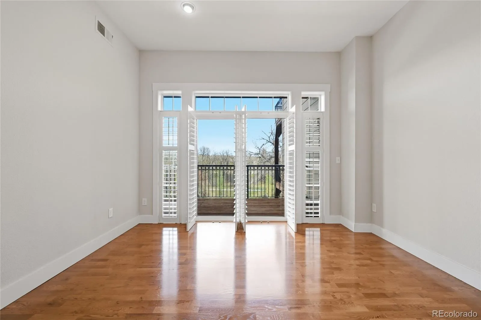 6000 W Floyd Avenue #209 Denver CO 80227 MLS #REC7379385 04232026235057 1600 4