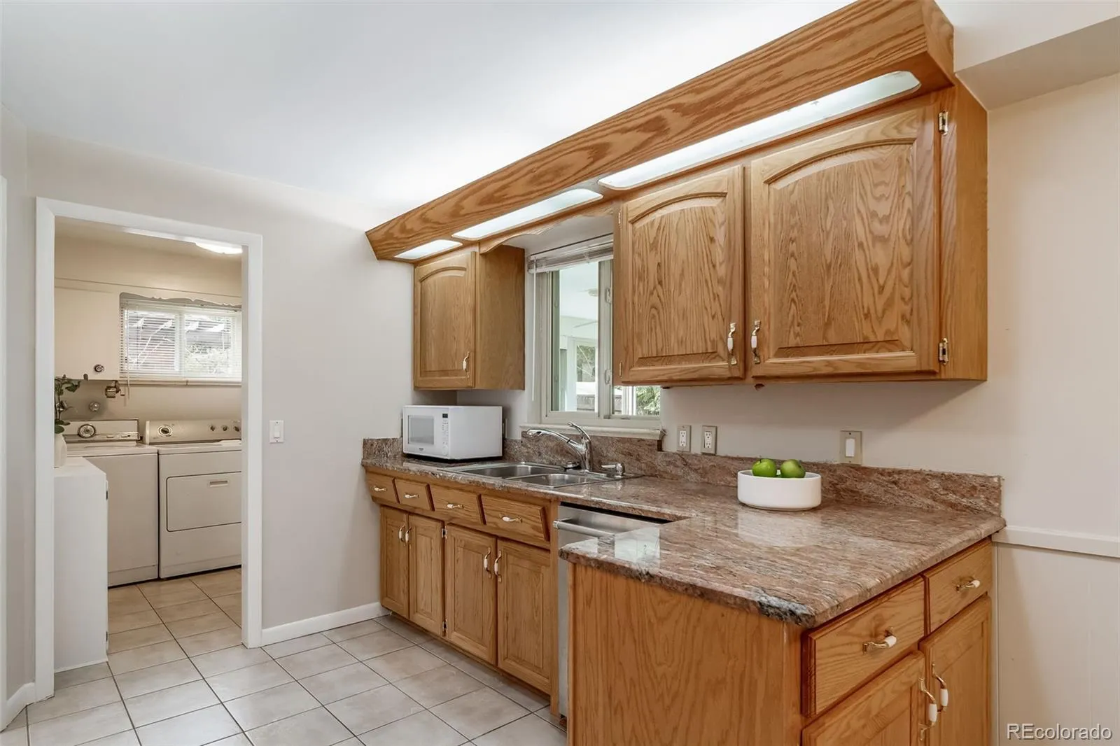 341 Newark Street Aurora CO 80010 MLS #REC7379428 05242026153832 1600 17