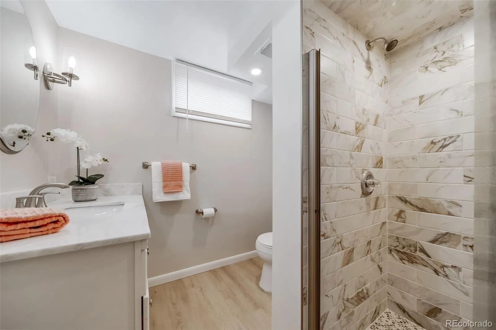 341 Newark Street Aurora CO 80010 MLS #REC7379428 05242026153832 1600 30