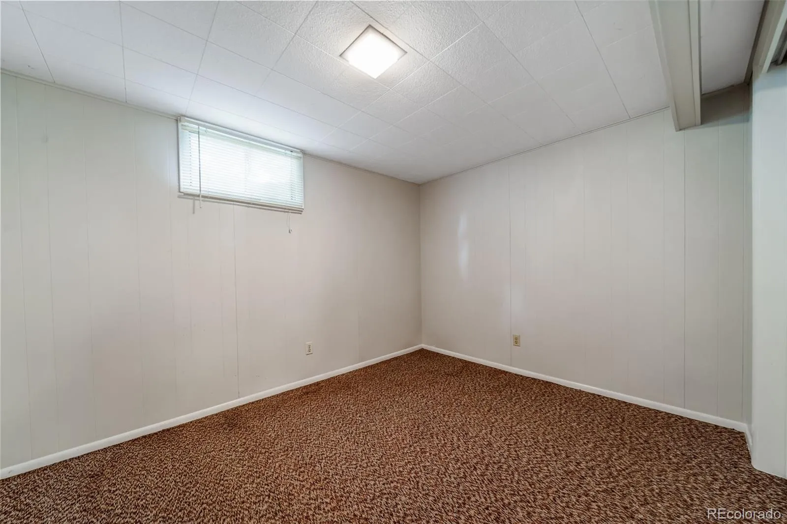 341 Newark Street Aurora CO 80010 MLS #REC7379428 05242026153832 1600 33