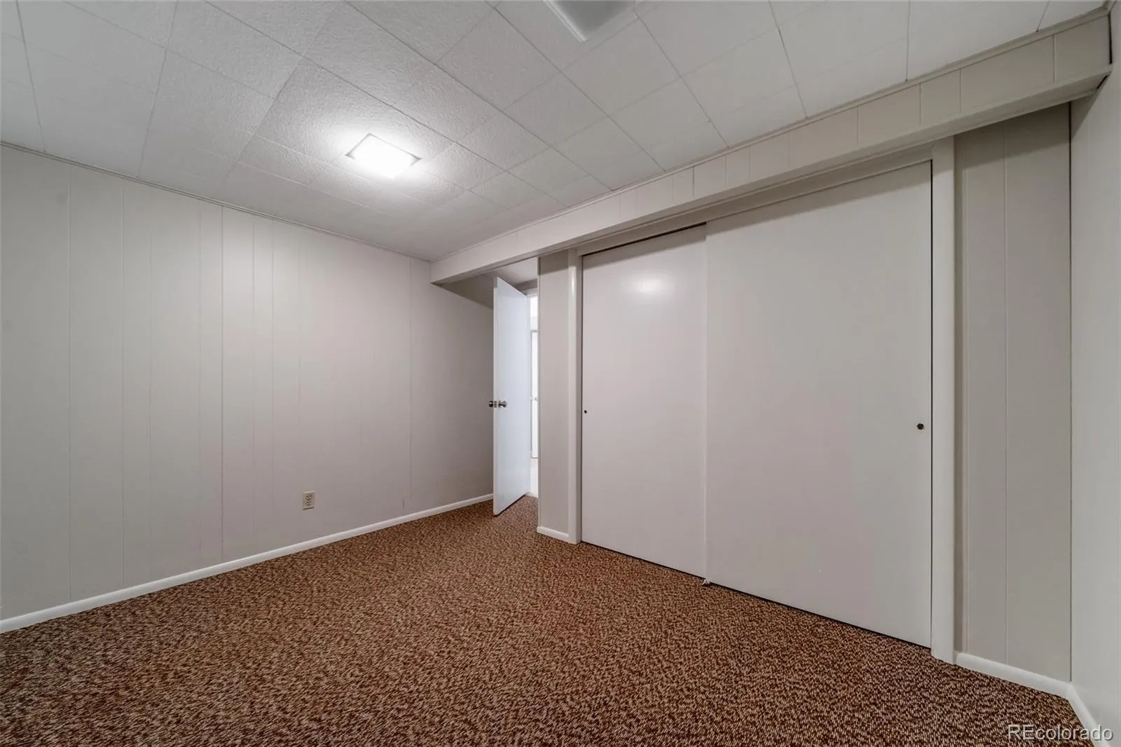 341 Newark Street Aurora CO 80010 MLS #REC7379428 05242026153832 1600 34