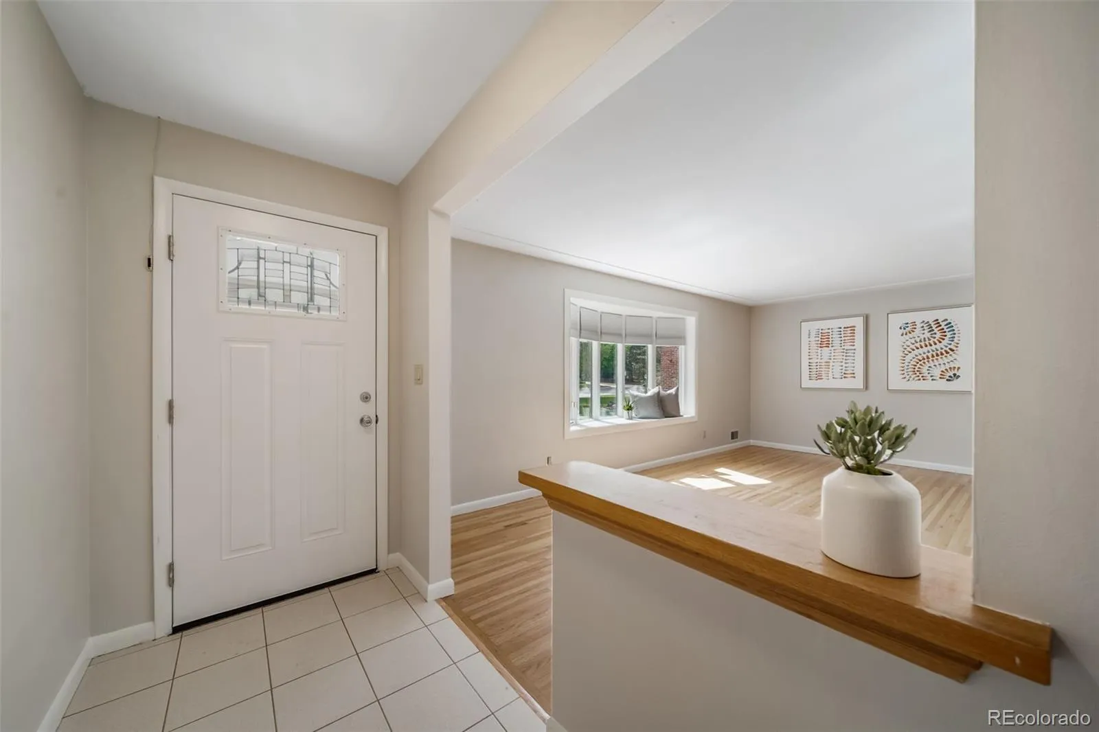 341 Newark Street Aurora CO 80010 MLS #REC7379428 05242026153832 1600 4