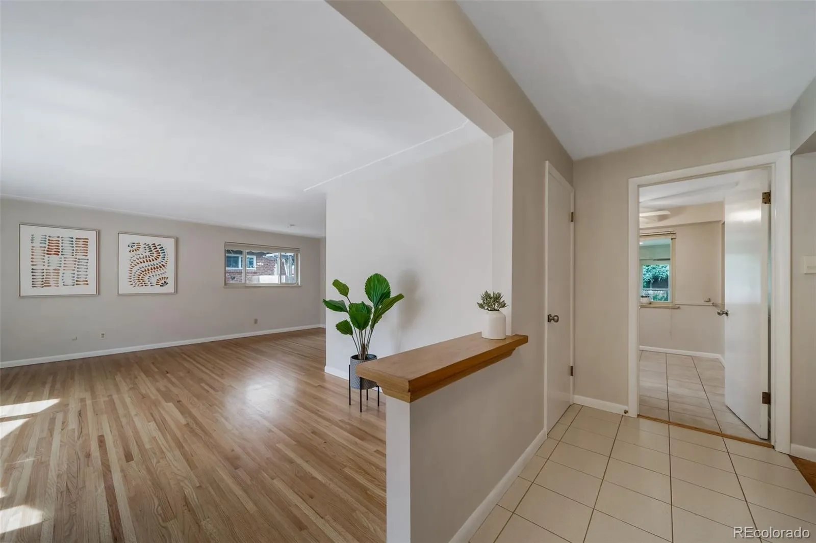 341 Newark Street Aurora CO 80010 MLS #REC7379428 05242026153832 1600 5