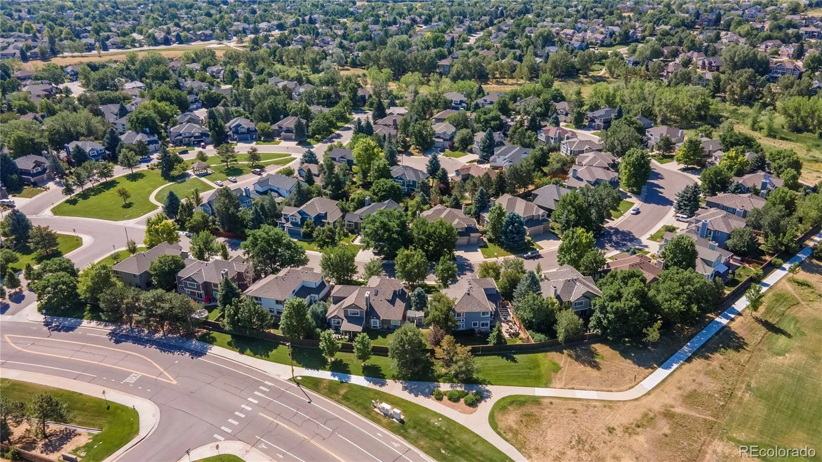 15951 Parkside Drive Parker CO 80134 MLS #REC7380575 07162026003933 1600 39