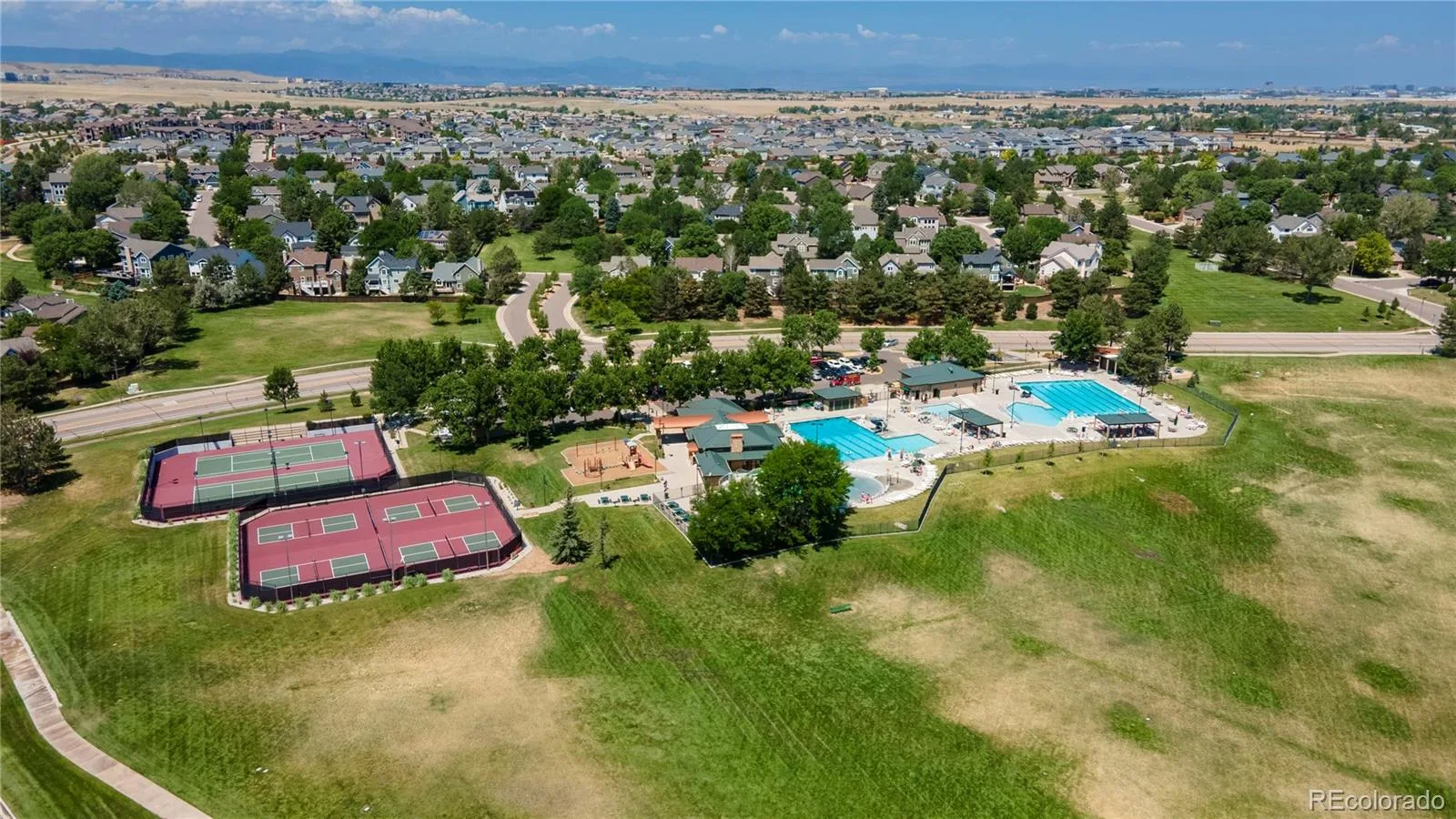 15951 Parkside Drive Parker CO 80134 MLS #REC7380575 07162026003933 1600 43
