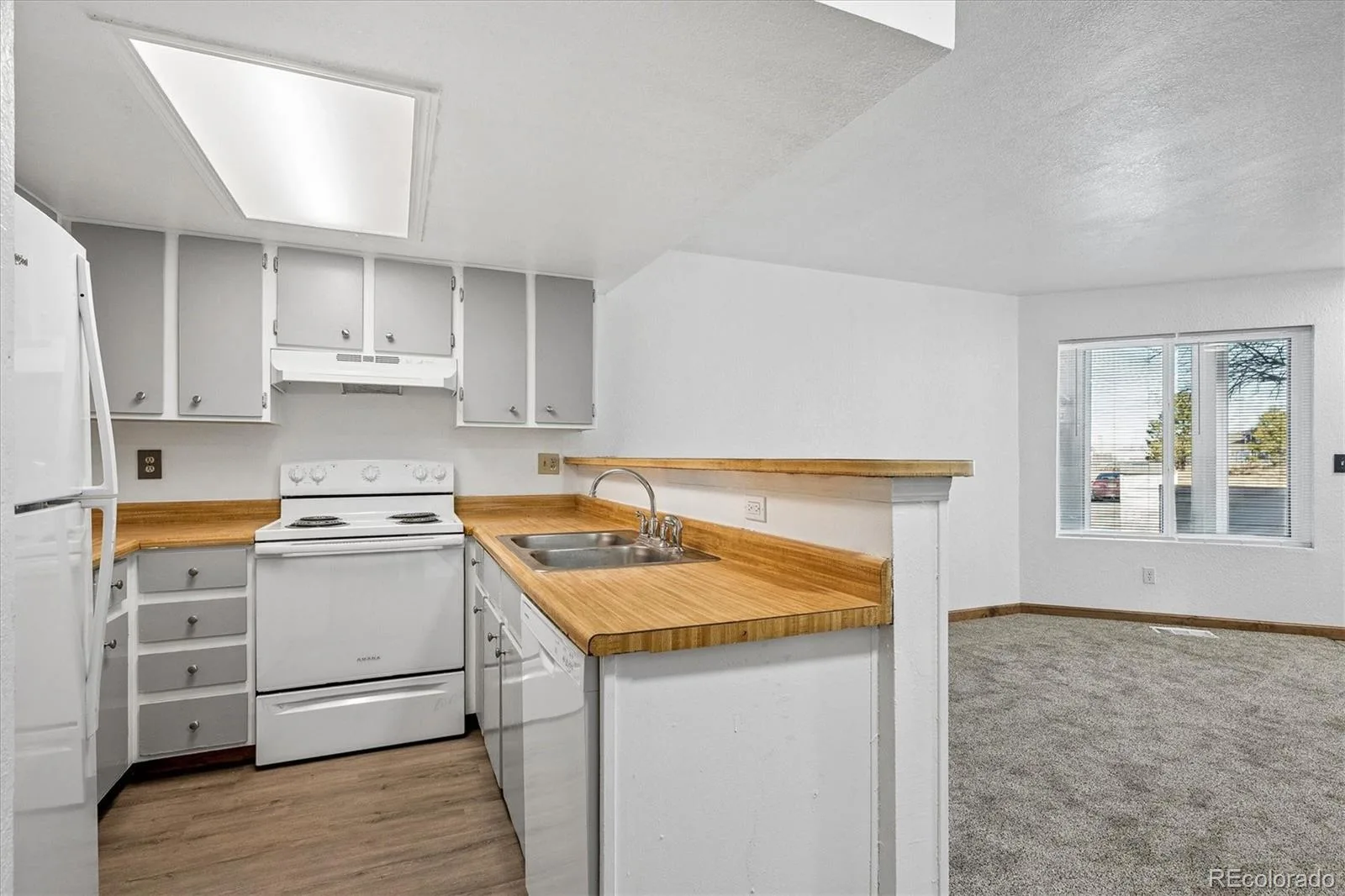 17050 E Ford Drive #102 Aurora CO 80017 MLS #REC7383937 06012026132308 1600 7