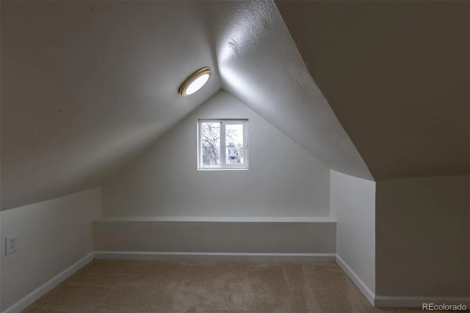 01312026065236 1600 32