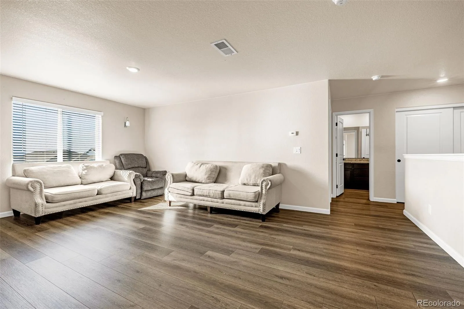 8812 Ventura Street Commerce City CO 80022 MLS #REC7384811 06102026181814 1600 13