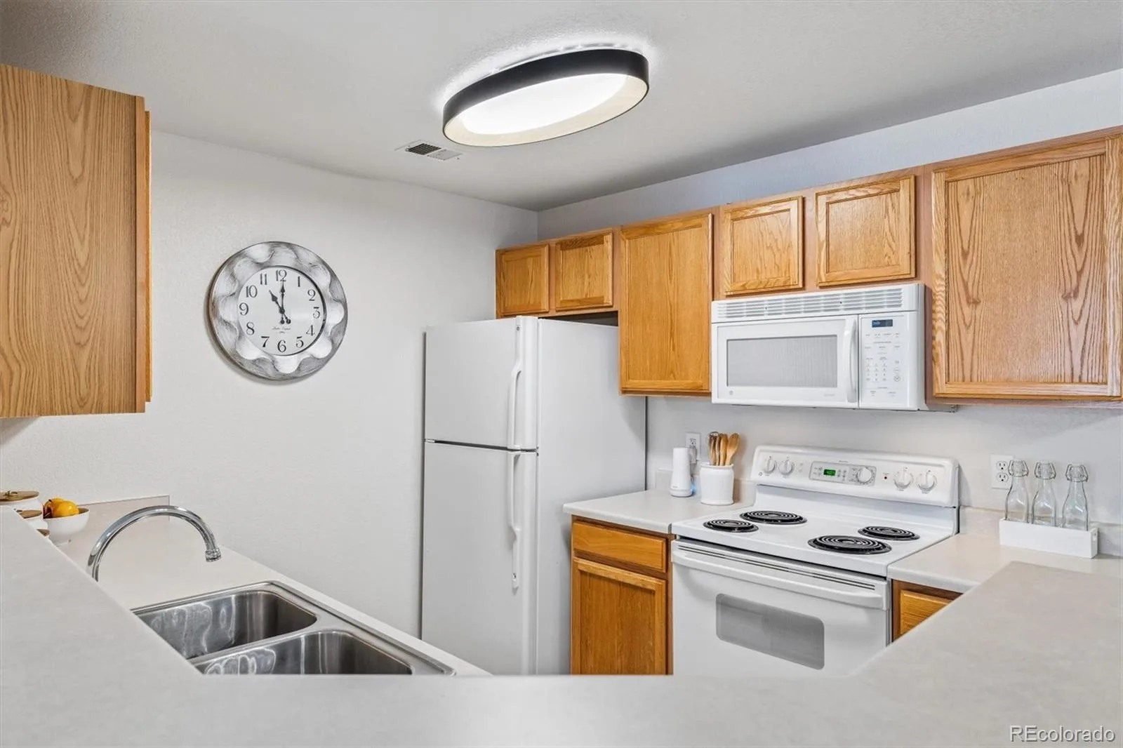 7440 S Blackhawk Street #104 #2 Englewood CO 80112 | MLS #REC7385901 07102026181417 1600 8