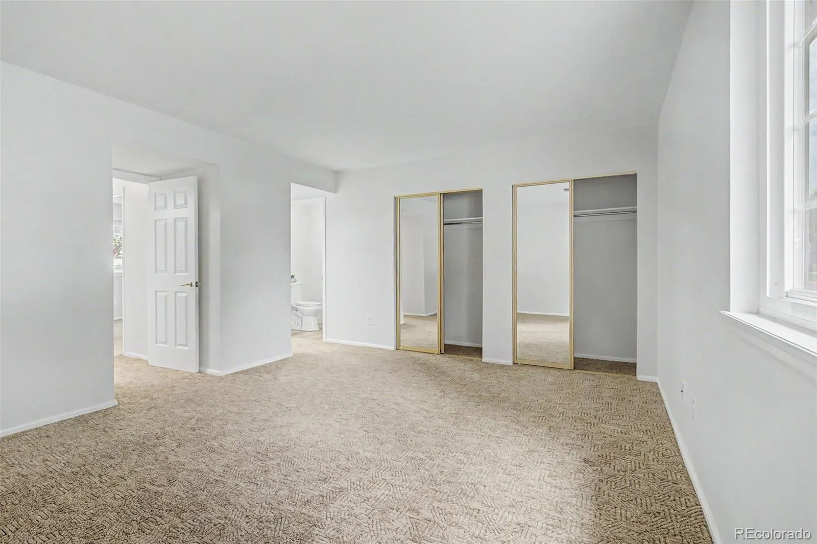 14233 E Marina Drive Aurora CO 80014 MLS #REC7386175 05282026020833 1600 18