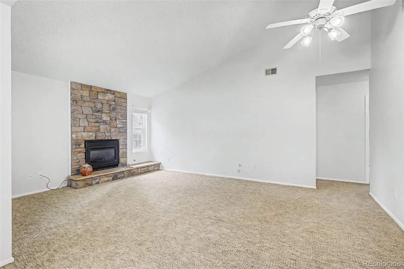 14233 E Marina Drive Aurora CO 80014 MLS #REC7386175 05282026020833 1600 7