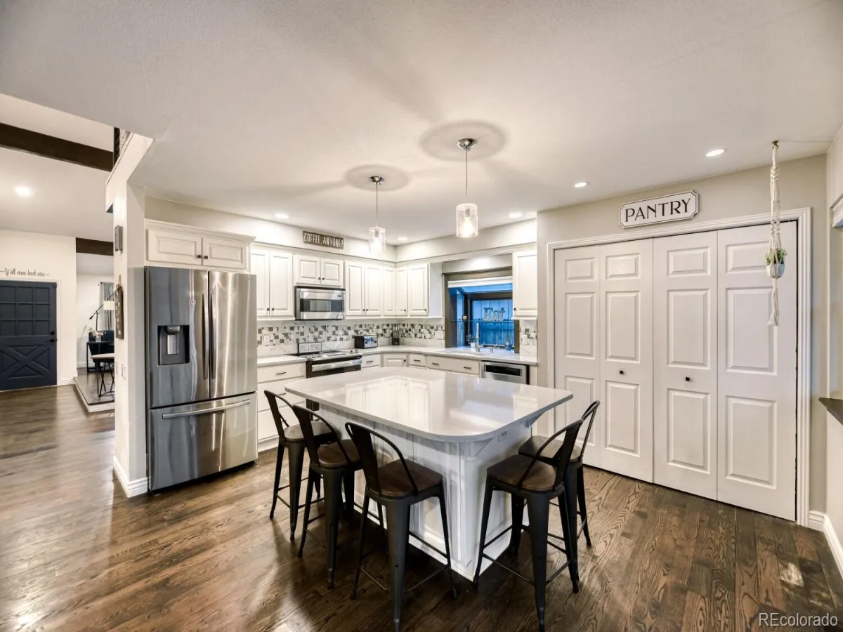 8198 W 81st Drive Arvada CO 80005 MLS #REC7386806 04232026183605 1200 5