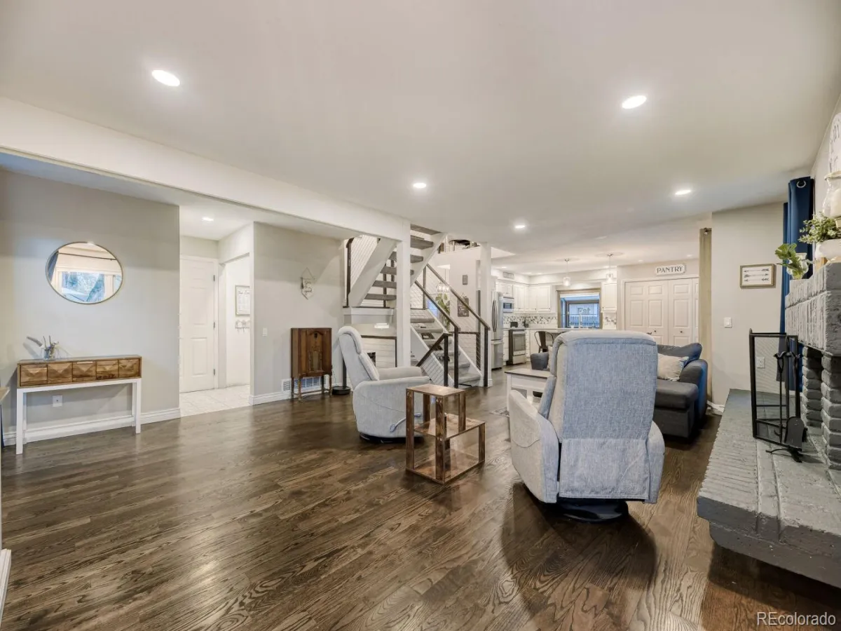 8198 W 81st Drive Arvada CO 80005 MLS #REC7386806 04232026183605 1200 8