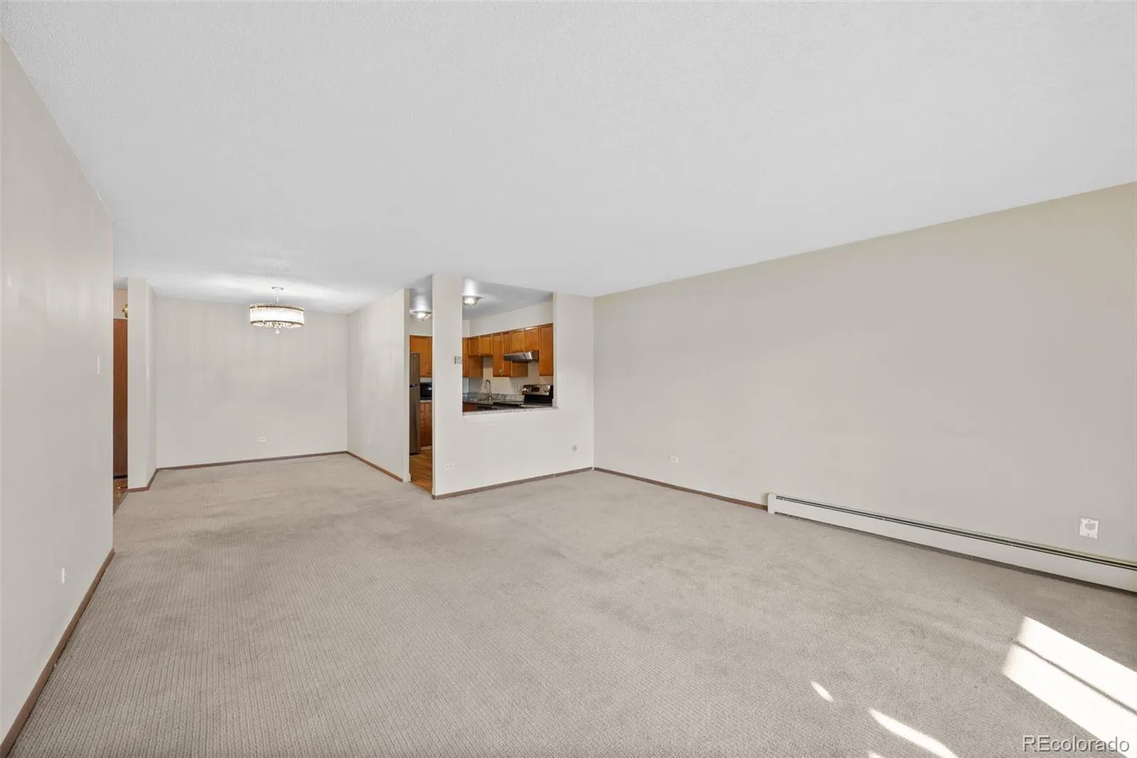 650 S Alton Way #3B Denver CO 80247 MLS #REC7387021 05132026210545 1600 4