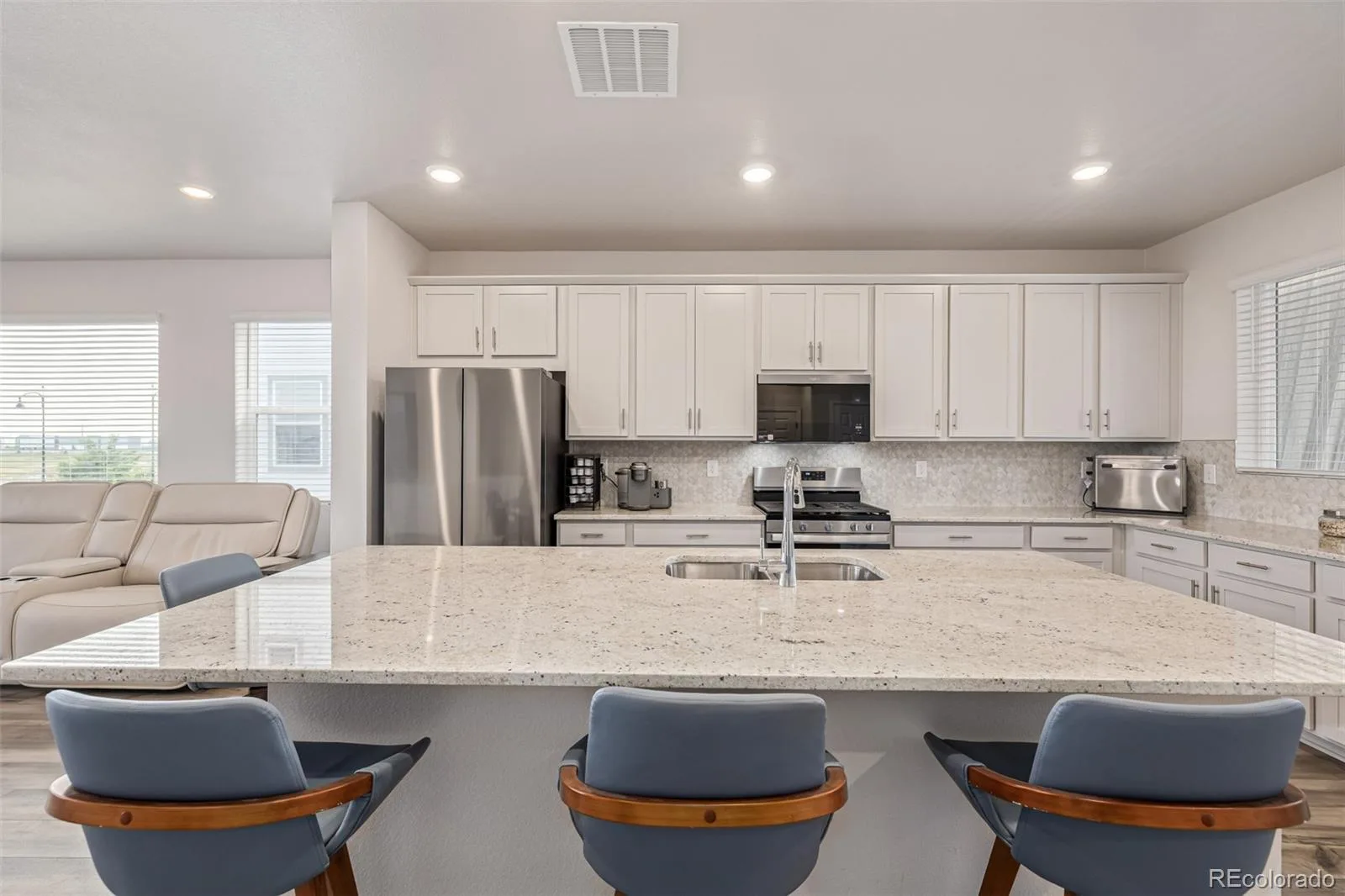 16586 Shoshone Place Broomfield CO 80023 | MLS #REC7387103 06192026234919 1600 4