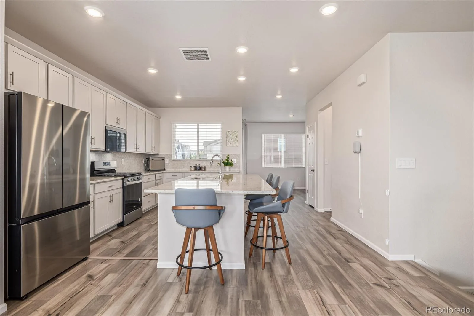 16586 Shoshone Place Broomfield CO 80023 | MLS #REC7387103 06192026234919 1600 6