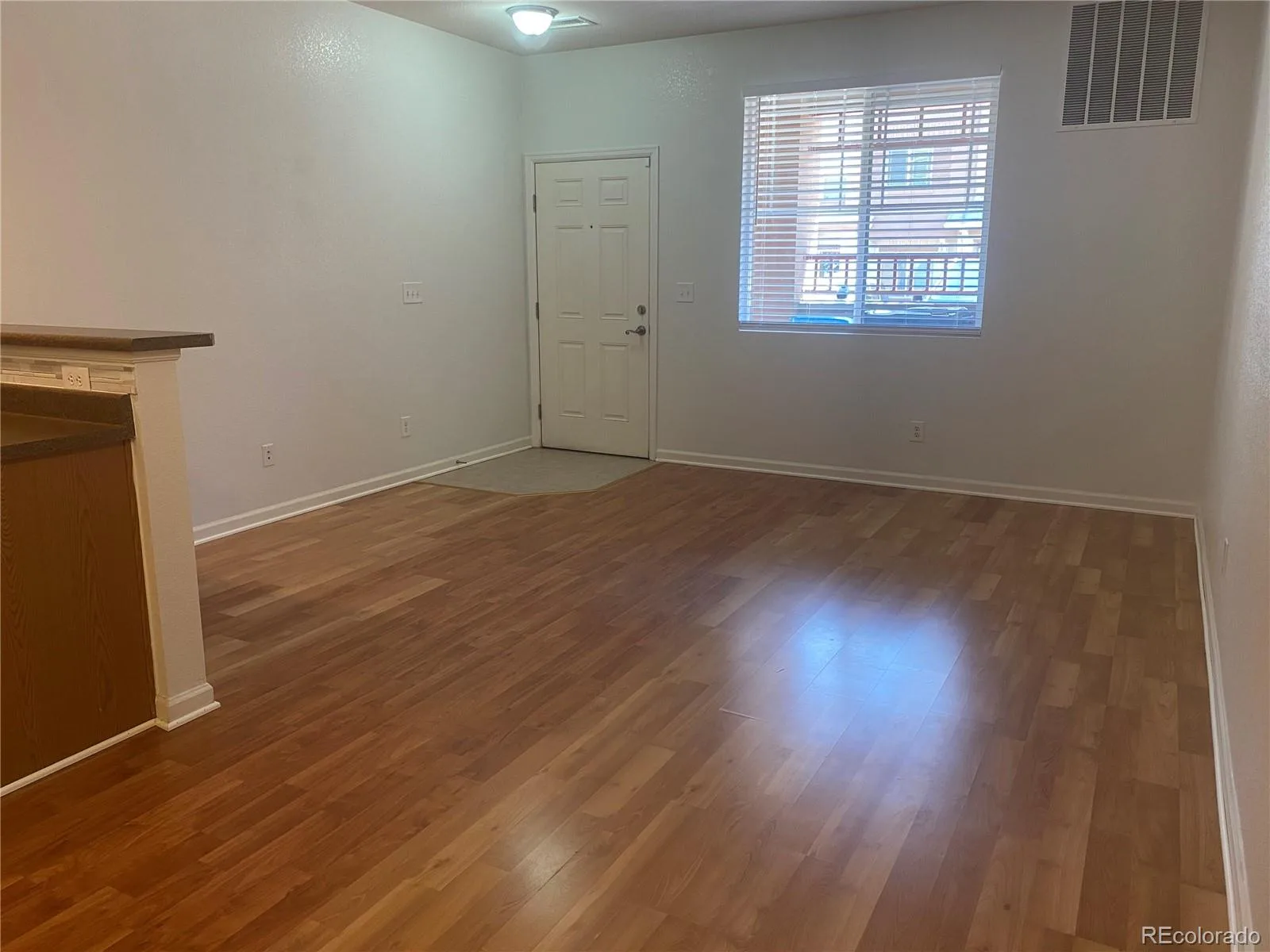 9300 E Florida Avenue #608 Denver CO 80247 MLS #REC7390972 06212026005516 1600 2