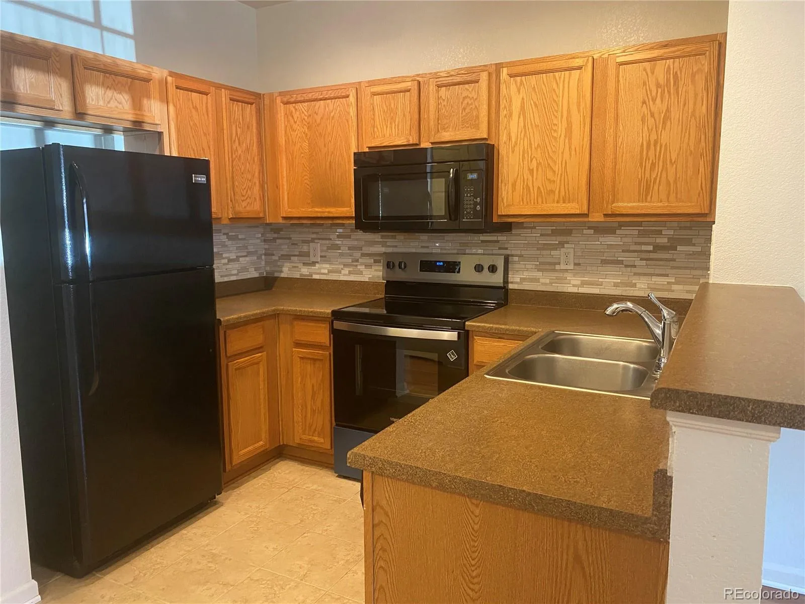9300 E Florida Avenue #608 Denver CO 80247 MLS #REC7390972 06212026005516 1600 6