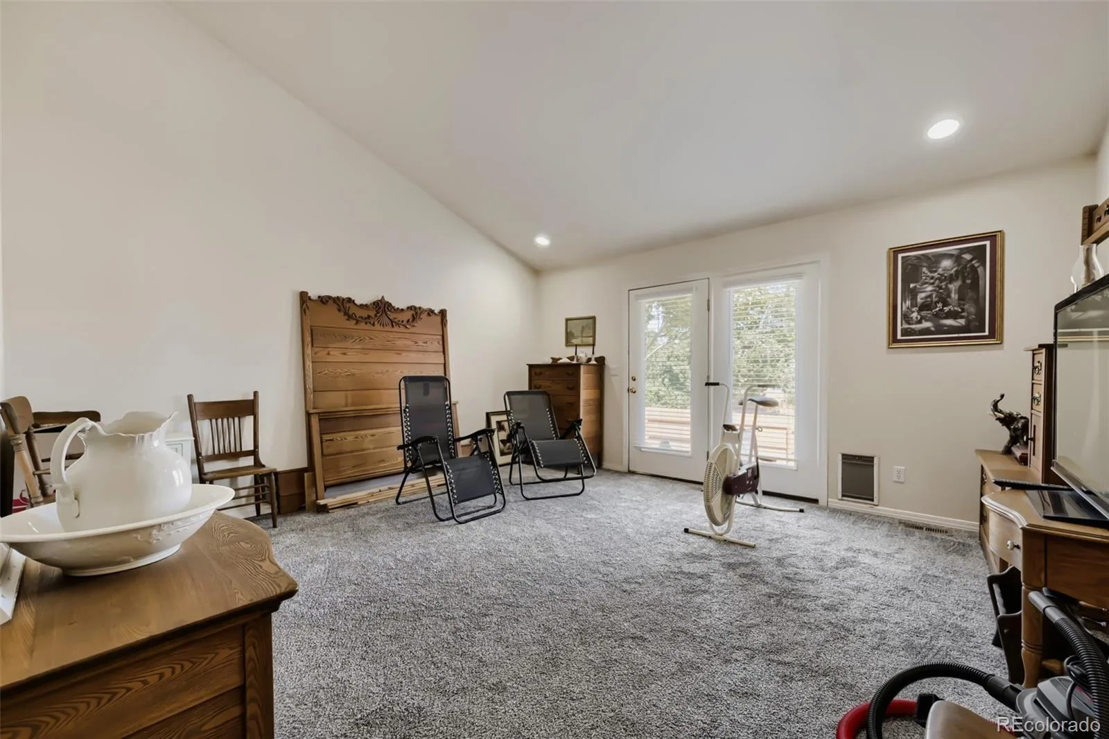 9562 Vance Court Broomfield CO 80021 MLS #REC7391040 06162026222409 1600 17
