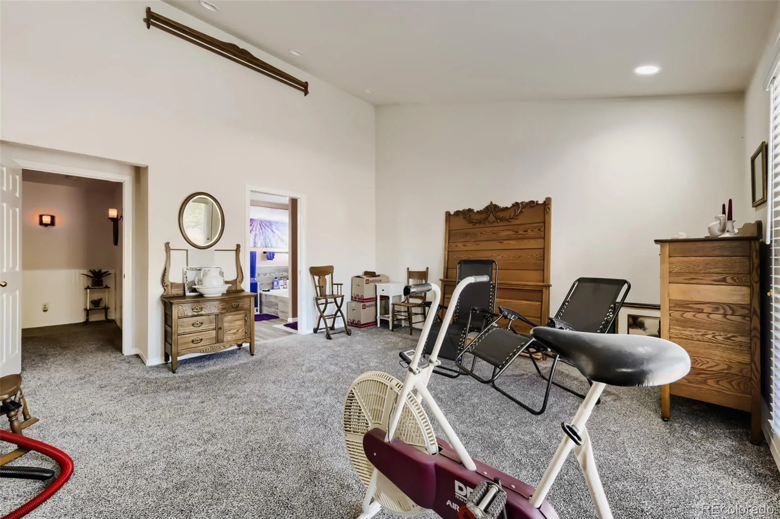 9562 Vance Court Broomfield CO 80021 MLS #REC7391040 06162026222409 1600 18