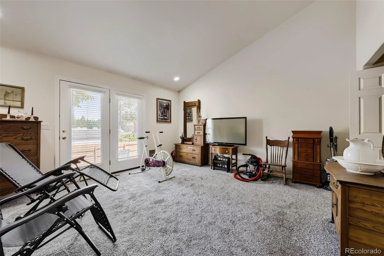 9562 Vance Court Broomfield CO 80021 MLS #REC7391040 06162026222409 1600 19