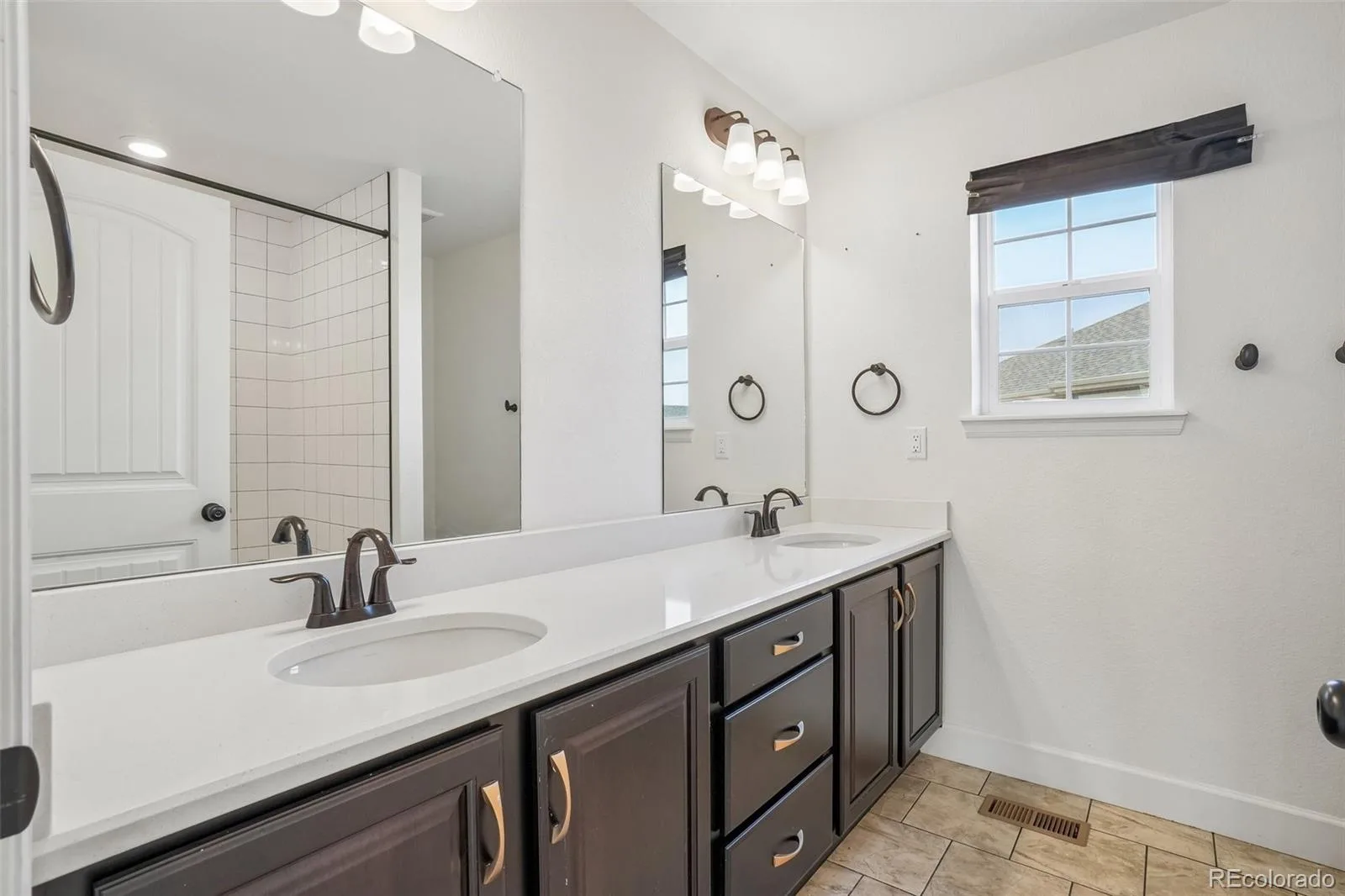 16002 E 111th Circle Commerce City CO 80022 | MLS #REC7394042 08082026195716 1600 35