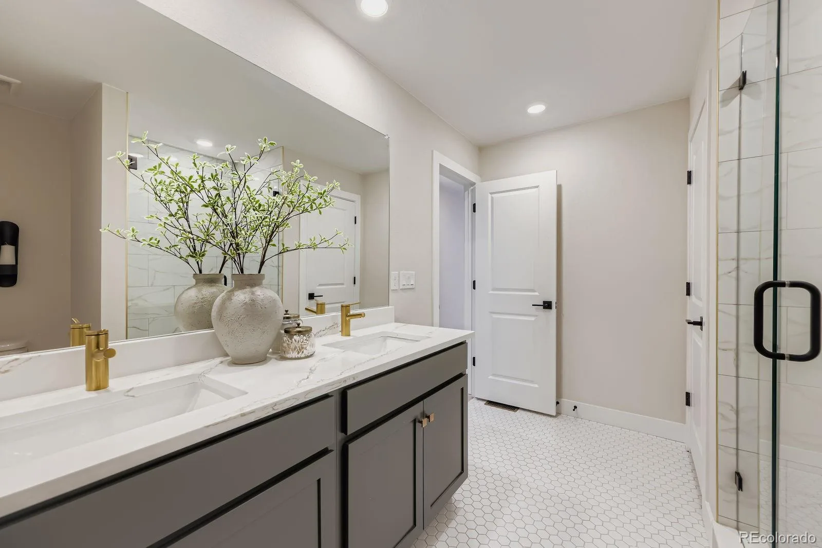 15274 W 68th Place Arvada CO 80007 | MLS #REC7395550 08202026230536 1600 31