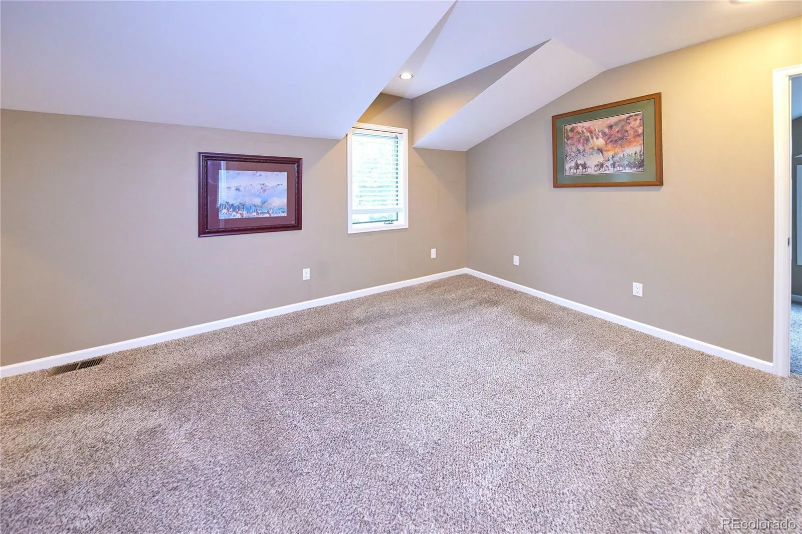 1100 Jersey Street Denver CO 80220 MLS #REC7396835 05122026062447 1600 18