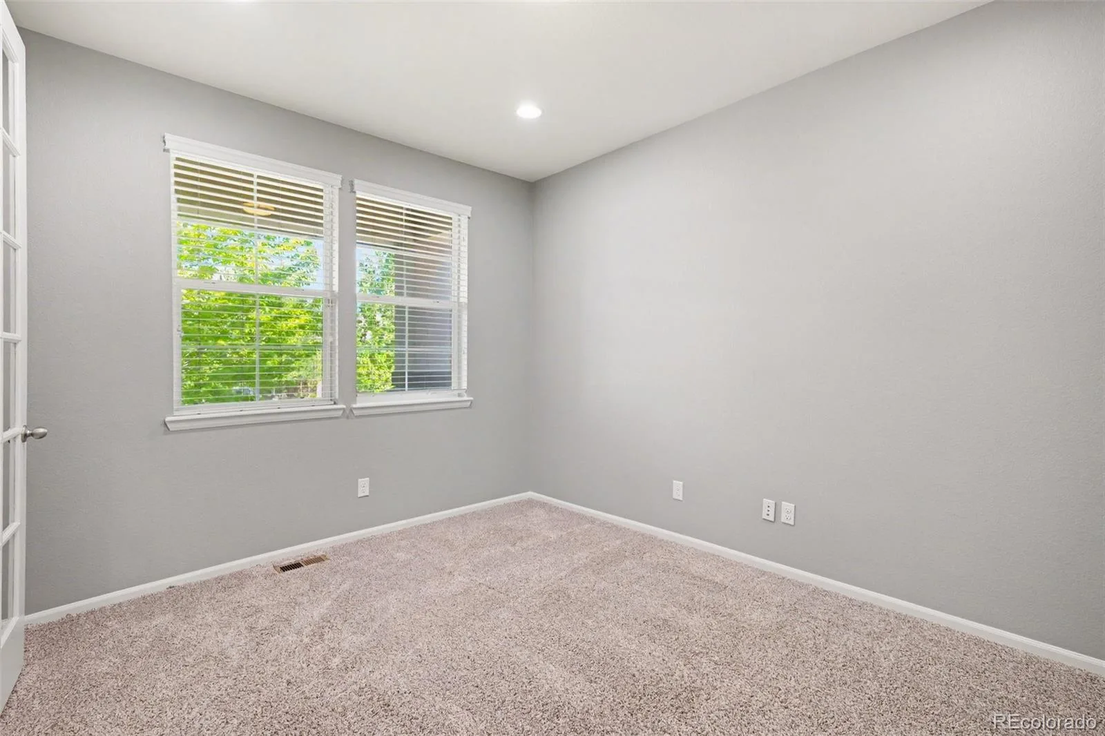 6340 S Langdale Way Aurora CO 80016 MLS #REC7396983 06232026223634 1600 15