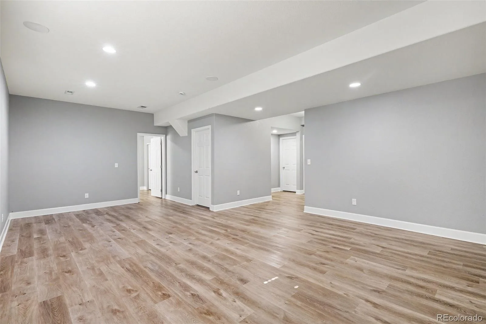 6340 S Langdale Way Aurora CO 80016 MLS #REC7396983 06232026223634 1600 29