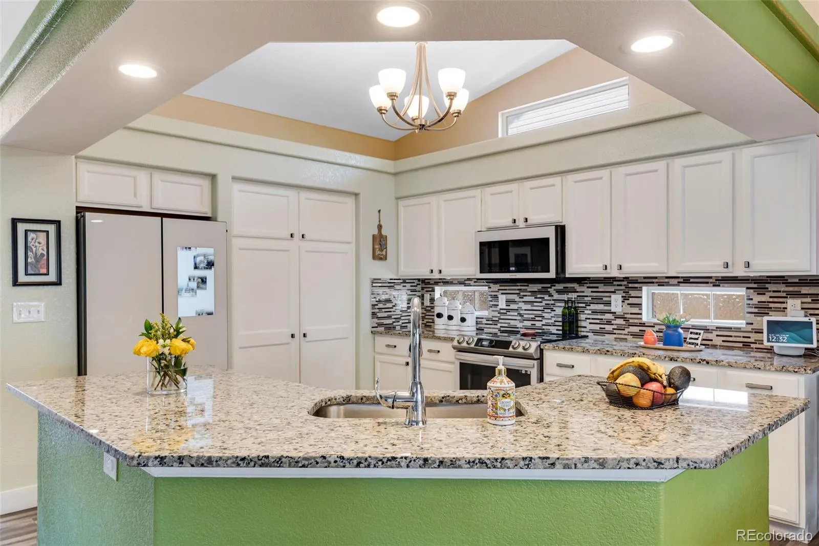 19573 E 40th Drive Denver CO 80249 MLS #REC7398031 04152026023616 1600 15