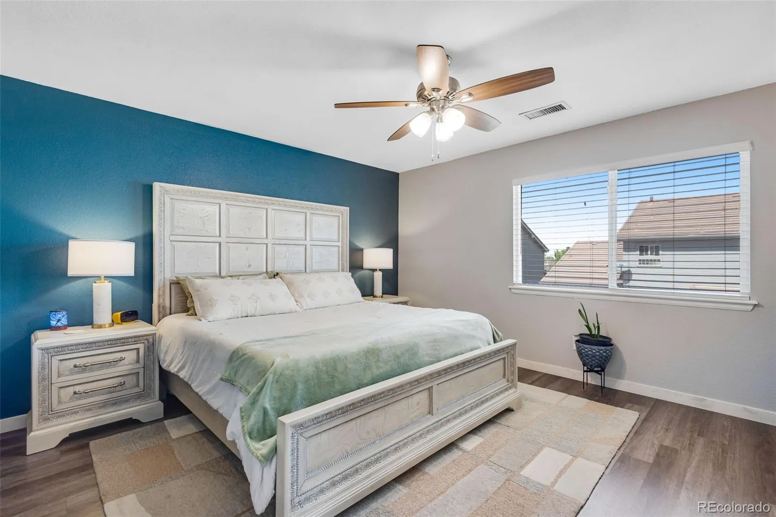 19573 E 40th Drive Denver CO 80249 MLS #REC7398031 04152026023616 1600 29