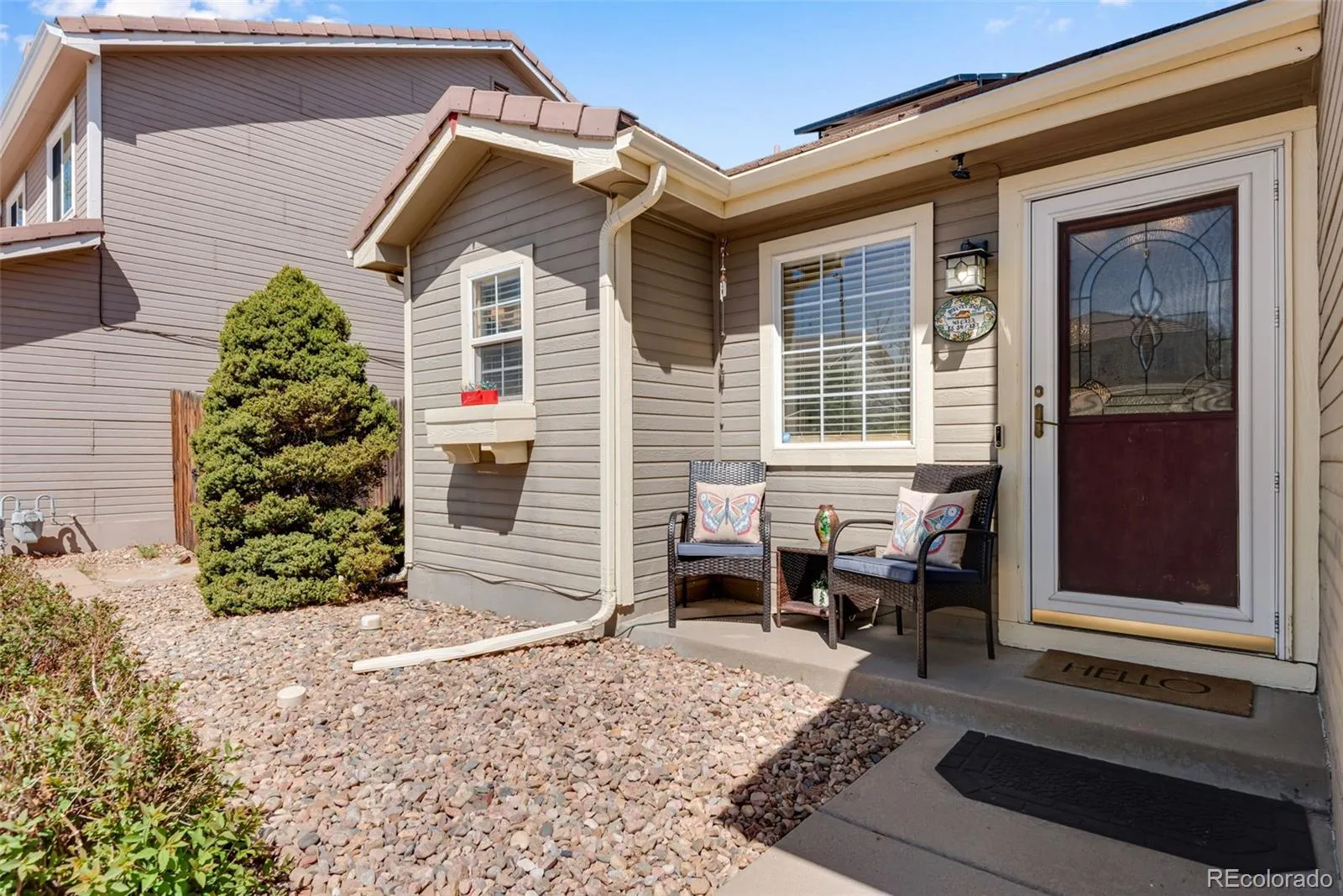 19573 E 40th Drive Denver CO 80249 MLS #REC7398031 04152026023616 1600 3