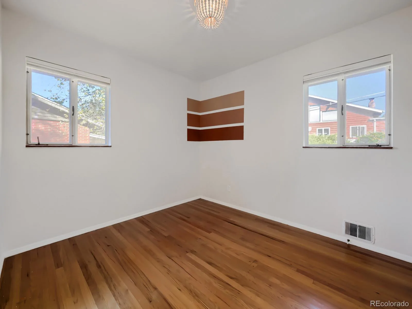3851 W Greenwood Place Denver CO 80236 | MLS #REC7398560 09282026223557 1600 19
