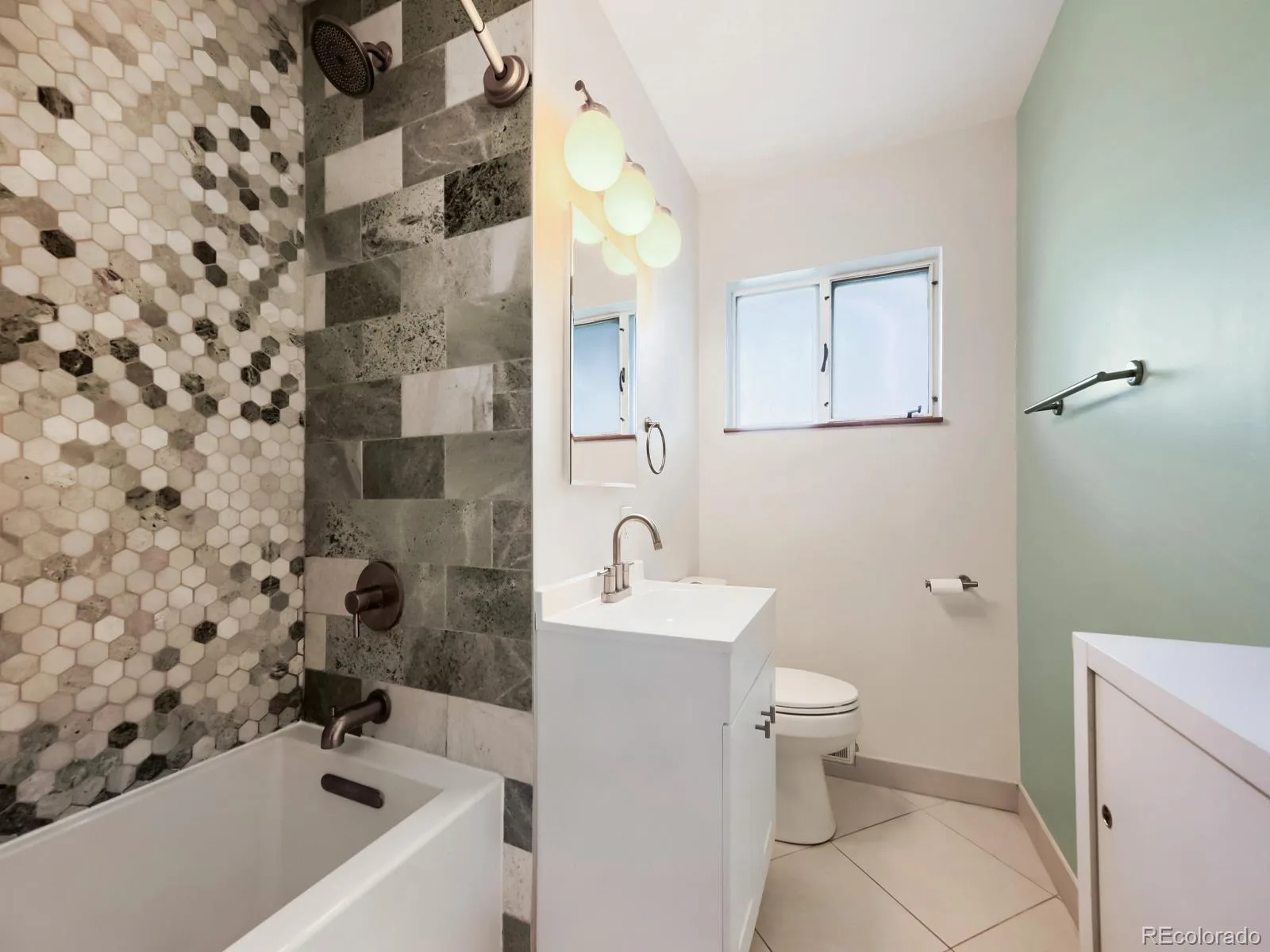 3851 W Greenwood Place Denver CO 80236 | MLS #REC7398560 09282026223557 1600 21
