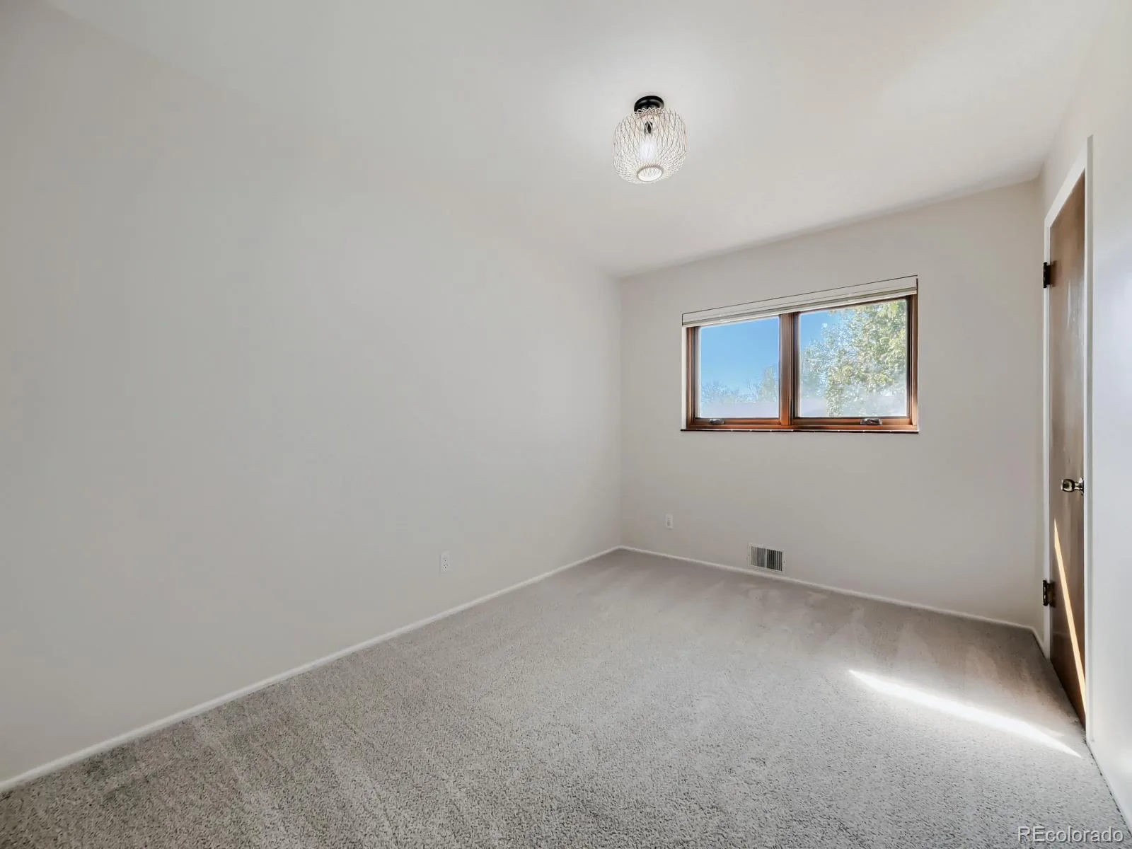 3851 W Greenwood Place Denver CO 80236 | MLS #REC7398560 09282026223557 1600 22