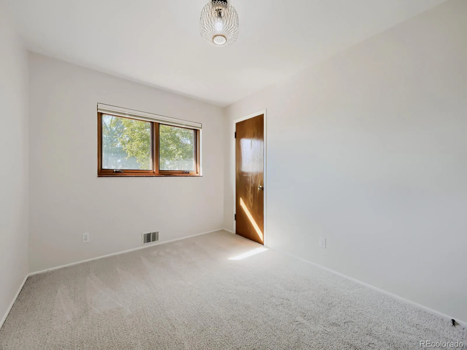 3851 W Greenwood Place Denver CO 80236 | MLS #REC7398560 09282026223557 1600 23