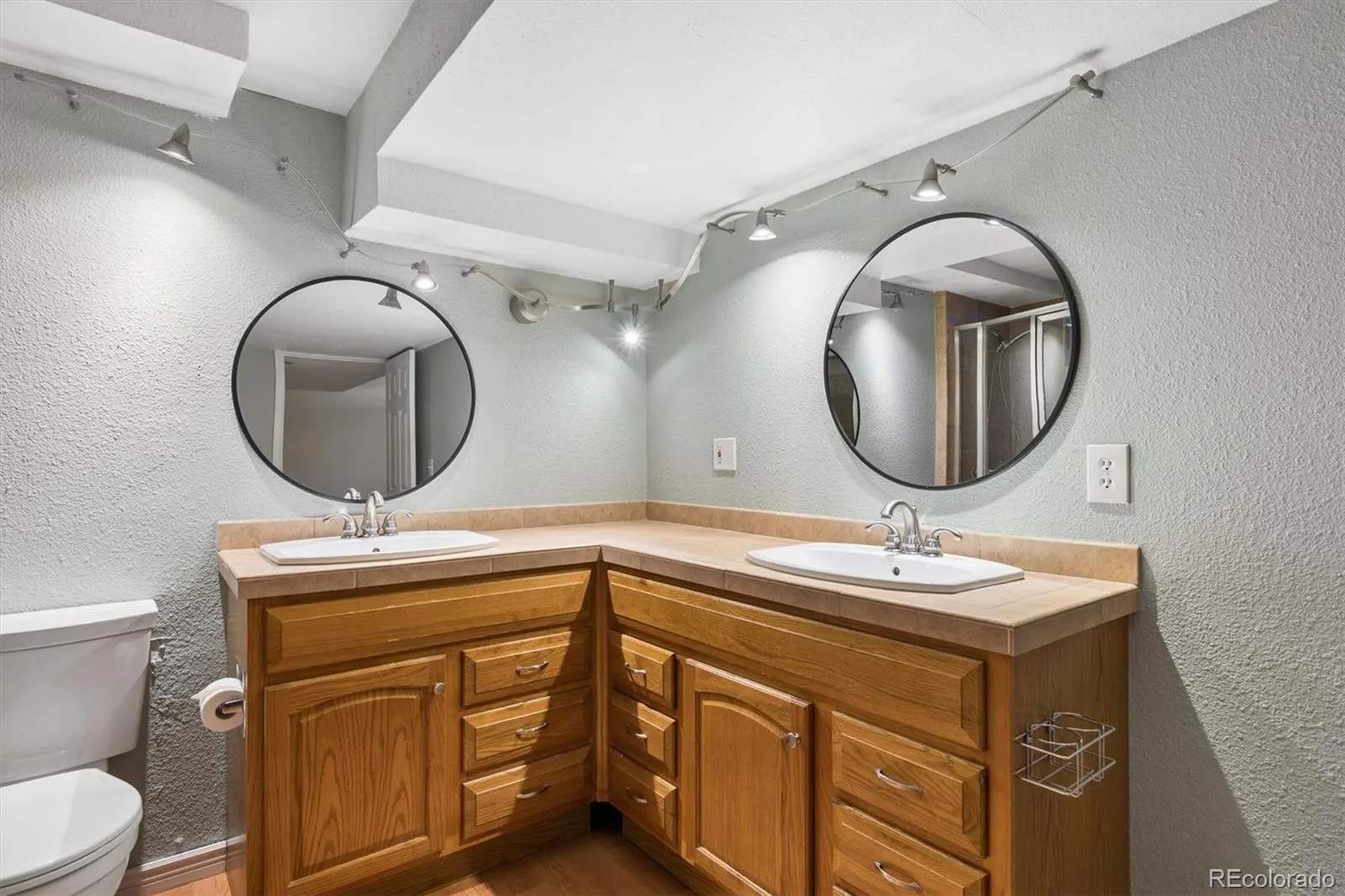 13564 Delphi Drive Lone Tree CO 80124 | MLS #REC7398912 08152026002650 1600 24