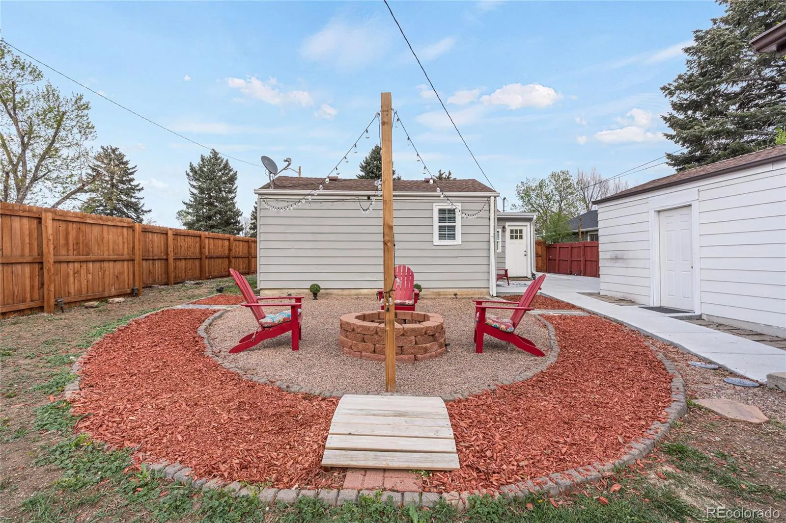 1301 S Wolff Street Denver CO 80219 MLS #REC7398989 04282026172433 1600 17