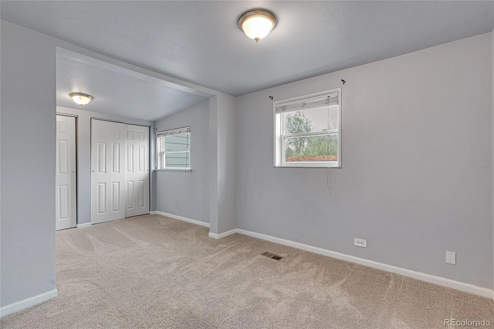 1301 S Wolff Street Denver CO 80219 MLS #REC7398989 04282026172433 1600 21