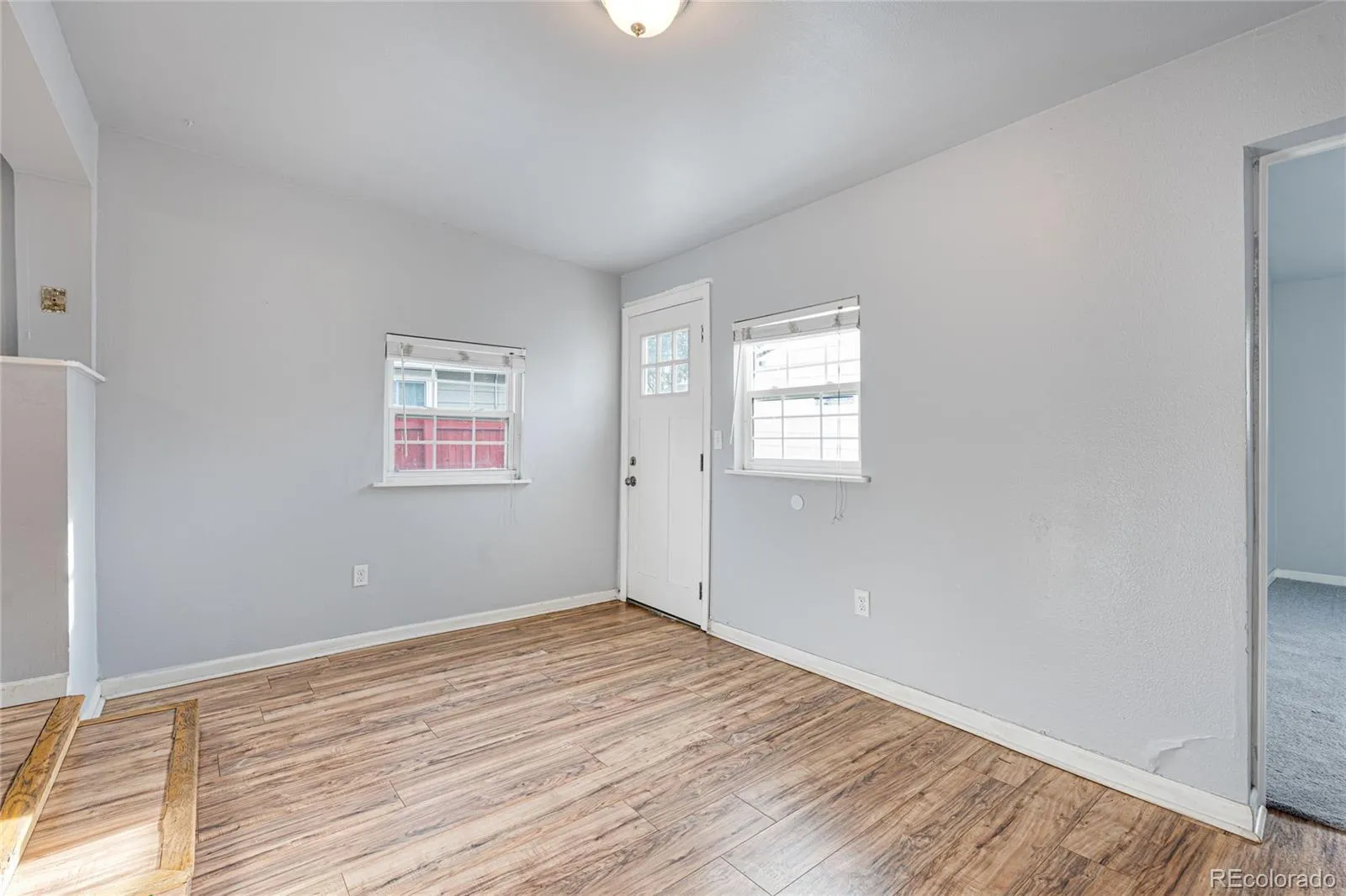 1301 S Wolff Street Denver CO 80219 MLS #REC7398989 04282026172433 1600 31